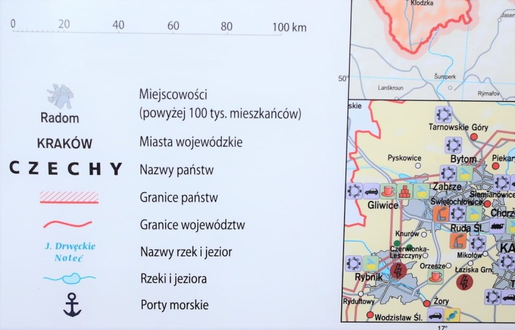 Polska - przemysł i energetyka 1:650 000. Mapa ścienna wydawnictwa Meridian. Legenda 1