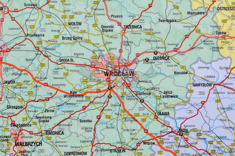 Polska 1:500 000. Mapa ścienna administracyjno-drogowa wydawnictwa Meridian. Fragment 2