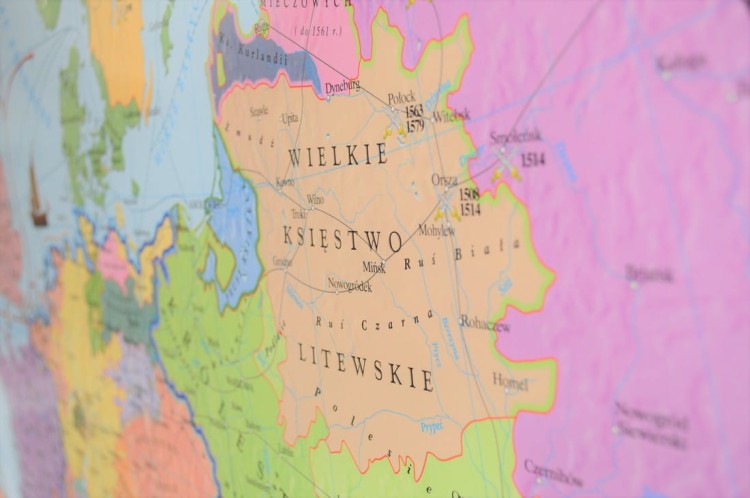 Rzeczpospolita Polska po Unii Lubelskiej / Europa XVI w. Dwustronna mapa ścienna wydawnictwa Meridian. Strona 2 - fragment 4