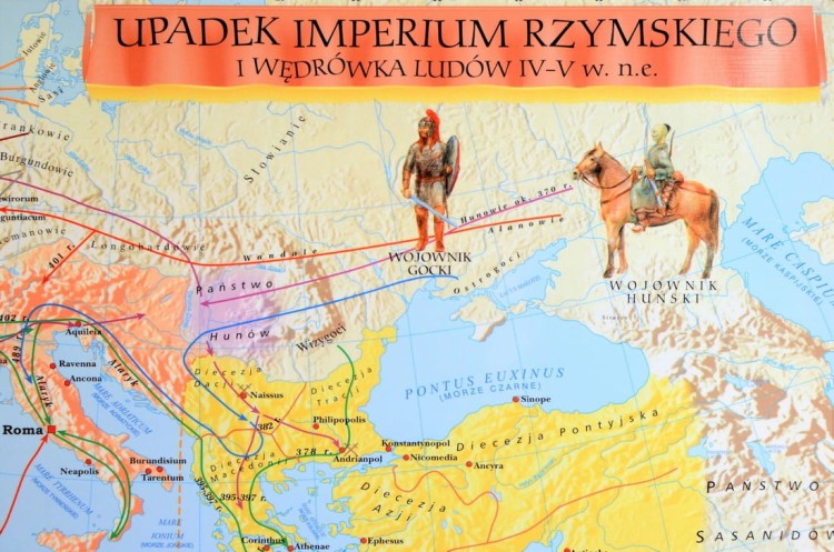 Starożytny Rzym - państwo i kultura. Dwustronna mapa ścienna wydawnictwa Meridian. Strona 1- fragment 6
