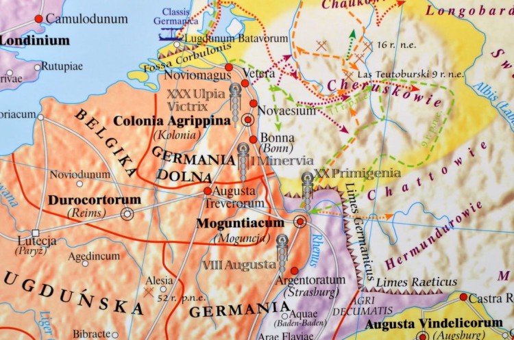 Starożytny Rzym - państwo i kultura. Dwustronna mapa ścienna wydawnictwa Meridian. Strona 1- fragment 1