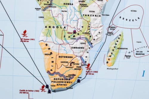 Świat 1: 22 000 000. Degradacja środowiska na świecie. Mapa ścienna wydawnictwa Meridian. Fragment 1