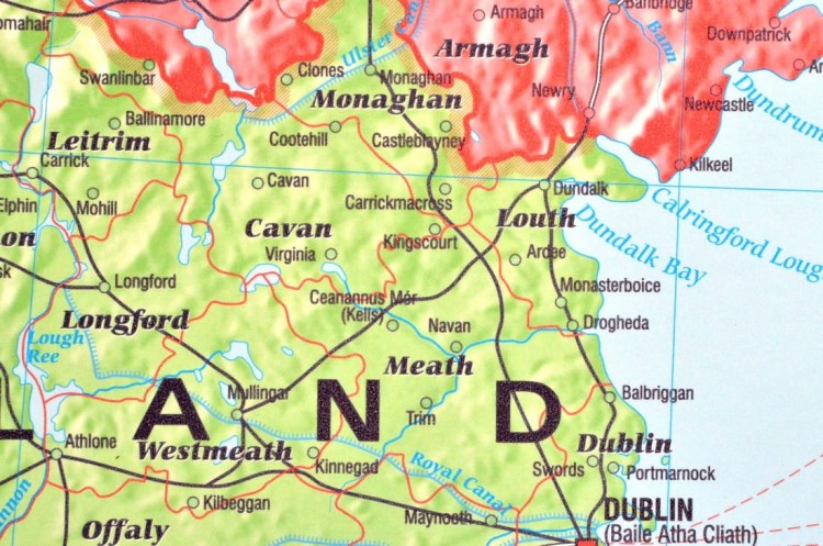 Wielka Brytania i Irlandia 1:950 000. Mapa ścienna polityczna. Drewniane półwałki wydawnictwa Meridian. Fragment 3
