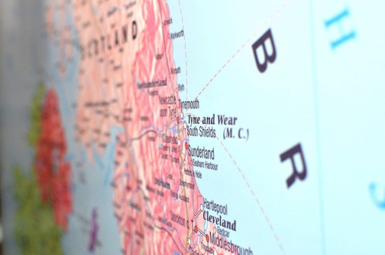 Wielka Brytania i Irlandia 1:950 000. Mapa ścienna polityczna. Drewniane półwałki wydawnictwa Meridian. Fragment 5