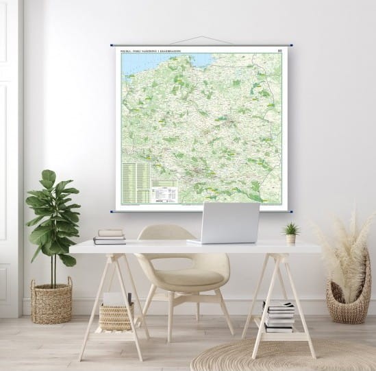 Polska 1:500 000. Mapa ścienna parki narodowe i krajobrazowe. Przykład aranżacji