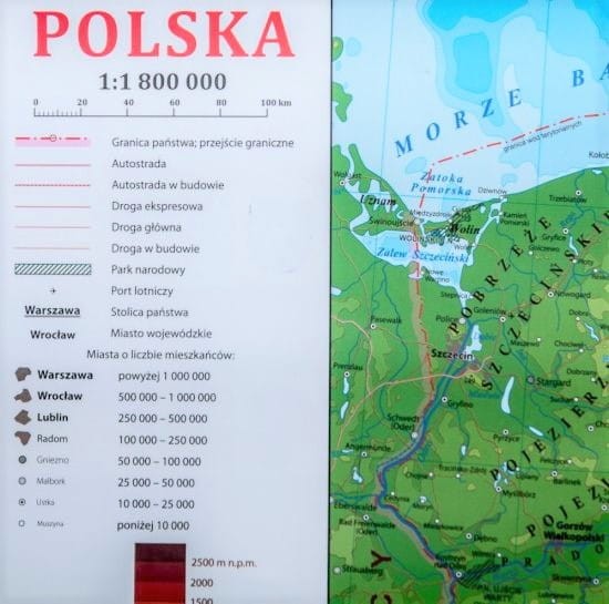 Polska 1:1 800 000. Mapa fizyczna w ramie drewnianej. Fragment 5
