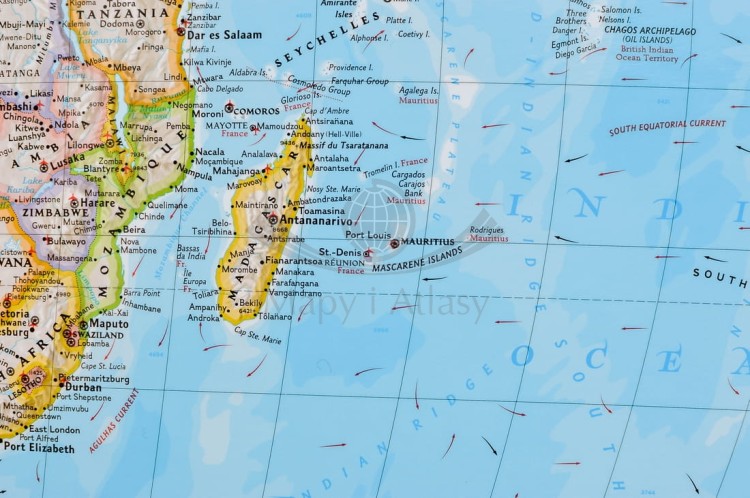 Świat 1:31 854 000. Mapa polityczna w ramie drewnianej. Wydawnictwo: National Geographic. Fragment 3