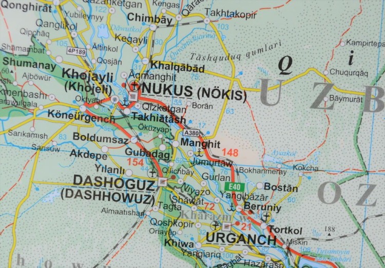 Kazachstan, Kirgistan, Tajikistan, Turkmenistan, Uzbekistan. Mapa ścienna, fizyczno-drogowa. Fragment 8