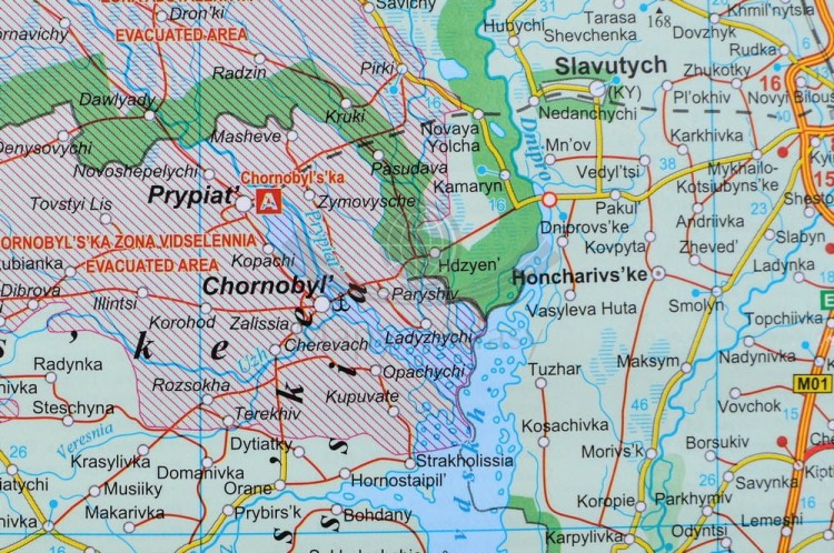 Ukraina i Mołdawia. Mapa ścienna fizyczno-drogowa. Fragment 6