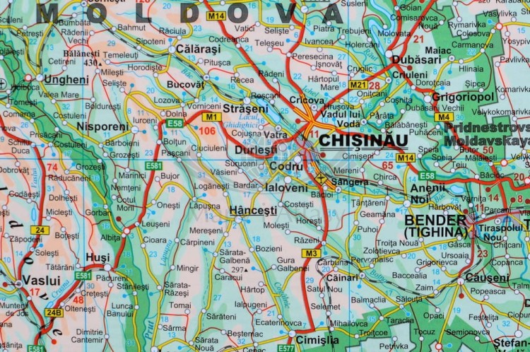 Ukraina i Mołdawia. Mapa ścienna fizyczno-drogowa. Fragment 7