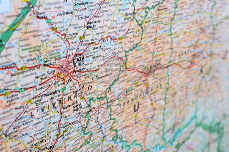 Ukraina i Mołdawia. Mapa ścienna fizyczno-drogowa. Fragment 10