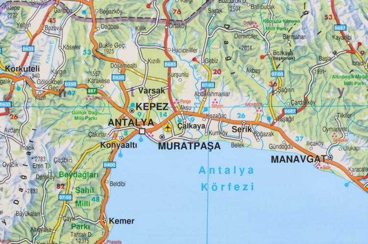 Turcja 1:800 000. Dwustronna mapa ścienna drogowa. Fragment 3