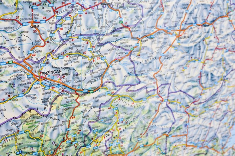 Turcja 1:800 000. Dwustronna mapa ścienna drogowa. Fragment 11