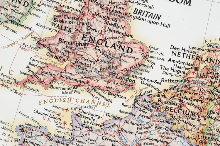 Europa 1:5 419 000. Mapa ścienna ekskluzywna. Laminat matowy. Wydawnictwo: National Geographic. Fragment 1