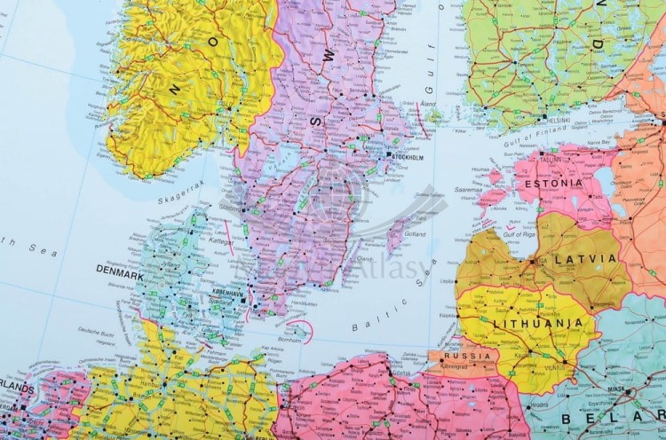 Europa 1:4 300 000. Mapa polityczno-drogowa. Rama alu SLIM. Fragment 1