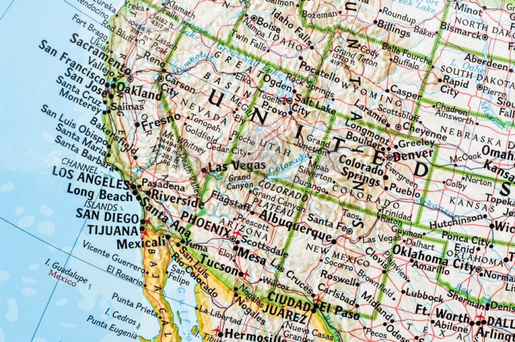 Ameryka Północna i Południowa 1:19 100 000. Mapa polityczna w wersji do wpinania. Wydawnictwo: National Geographic. Fragment 2