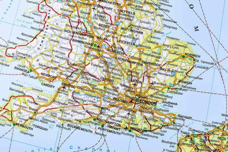 Europa 1: 2 600 000. Mapa drogowo-fizyczna w wersji do wpinania wydawnictwa Freytag & Berndt. Fragment 4
