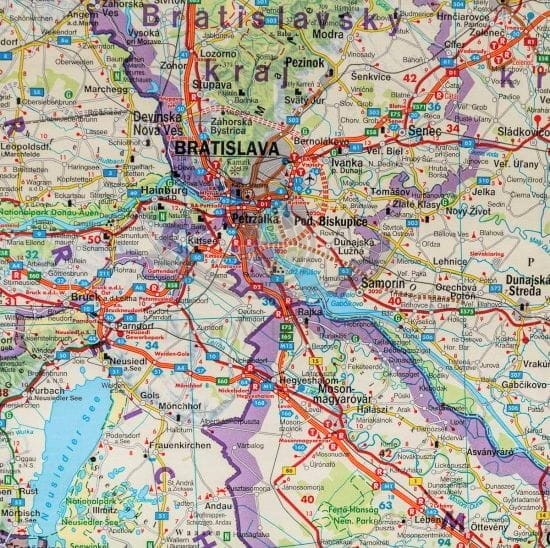 Słowacja 1:400 000 . Mapa drogowa w ramie drewnianej wydawnictwa Freytag & Berndt. Fragment 2
