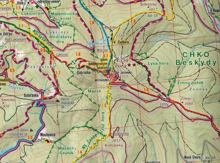 Beskid Śląsko-Morawski / Moravskoslezske Beskydy. Mapa turystyczna 469 + Miniprzewodnik wydawnictwa Shocart. Fragment 1