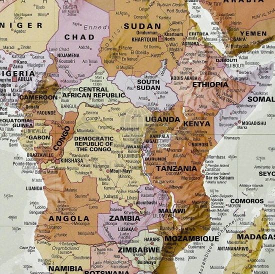 Świat 1:30 000 000. Mapa ścienna polityczna executive. Wydawnictwo: Maps International. Fragment 1