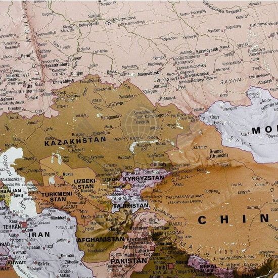 Świat 1:30 000 000. Mapa ścienna polityczna executive. Wydawnictwo: Maps International. Fragment 6