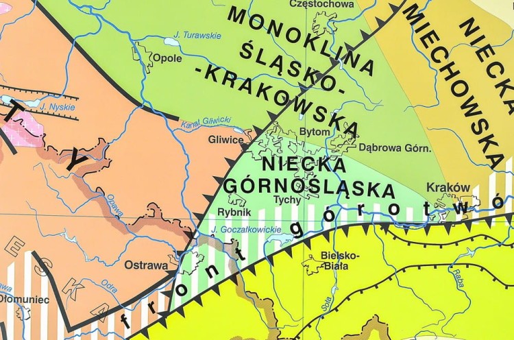 Polska - budowa geologiczna 1 fragment 1 NE a (5).jpg
