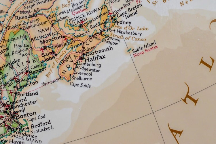 Ameryka Północna 1:13 995 000. Arkusz, mapa ścienna ekskluzywna. Wydawnictwo: National Geographic. Fragment 3