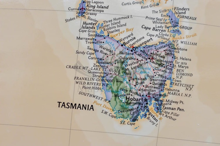 Australia 1:6 413 000. Mapa ekskluzywna w wersji magnetycznej. Wydawnictwo: National Geographic. Fragment 1