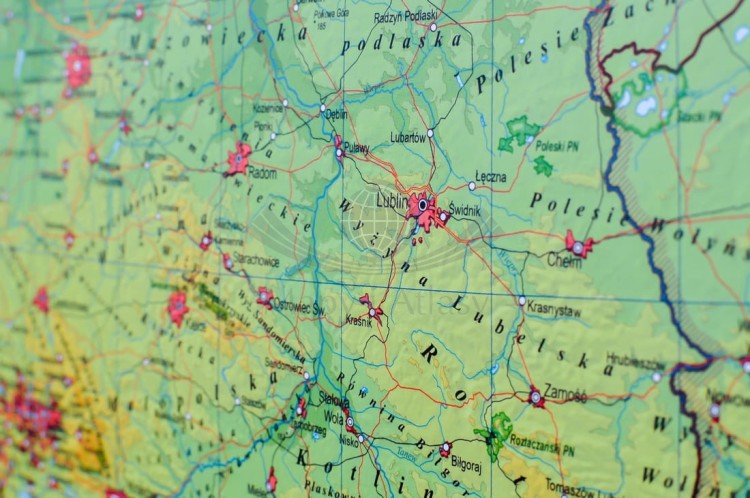 Polska. Mapa fizyczna i administracyjna. Podkładka na biurko. Fragment 17