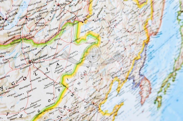 Azja 1:13 812 000. Mapa polityczna w ramie drewnianej. Wydawnictwo: National Geographic. Fragment 11