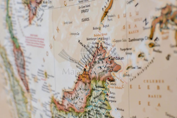 Azja 1:13 812 000. Mapa ekskluzywna w ramie drewnianej. Wydawnictwo: National Geographic. Fragment 5