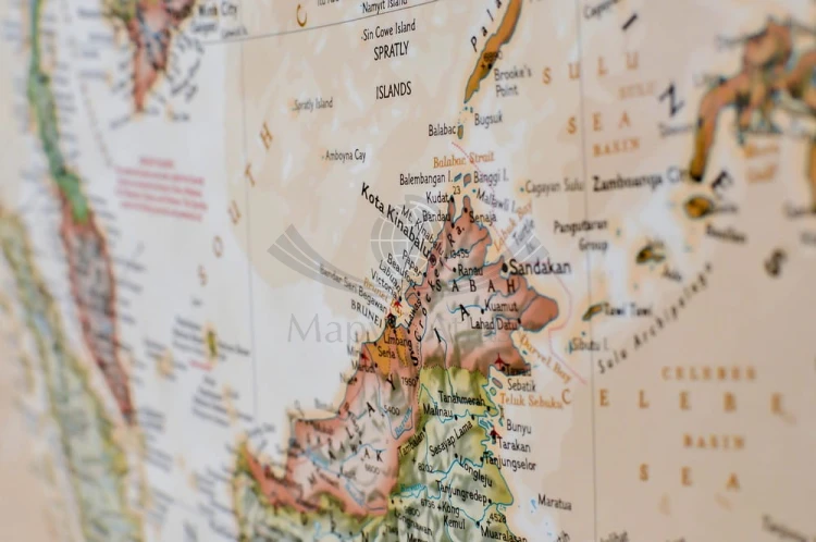 Azja 1:13 812 000. Mapa ekskluzywna w wersji do wpinania. Wydawnictwo: National Geographic. Fragment 5