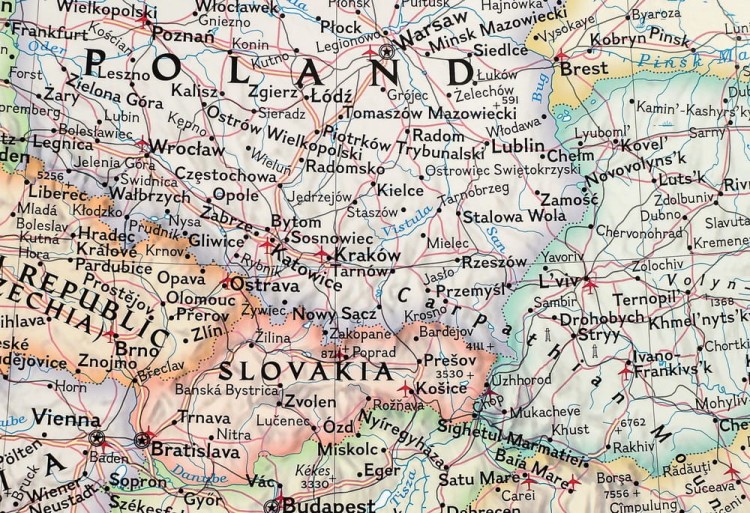 Europa 1:5 419 000. Mapa ekskluzywna w wersji do wpinania. Wydawnictwo: National Geographic. Fragment 4