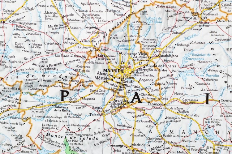 Hiszpania i Portugalia 1:2 074 000. Mapa ścienna wydawnictwa National Geographic. Fragment 2