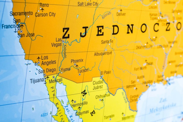 Świat 1:20 000 000. Mapa polityczna do wpinania. Wydawnictwo Piętka. Fragment 6