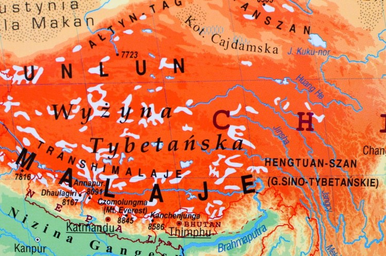 Świat 1:20 000 000. Mapa fizyczna do wpinania. Wydawnictwo Piętka. Fragment 4