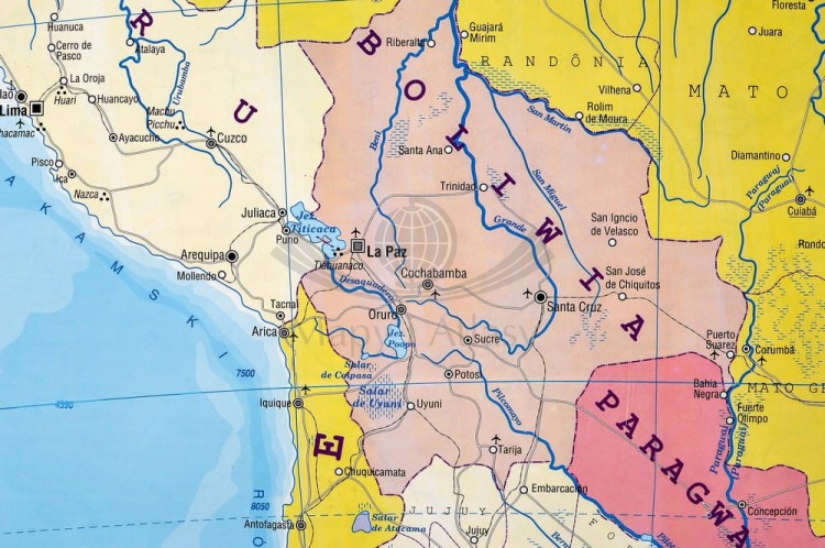 Ameryka Południowa 1:8 150 000. Dwustronna mapa ścienna. Polityczna i fizyczna. Strona polityczna - fragment 5