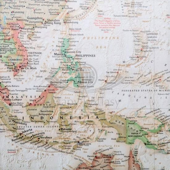 Świat 1:36 384 000. Mapa polityczna Pacific Centered, ekskluzywna. Wersja do wpinania. Wydawnictwo: National Geographic. Fragment 4