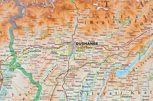 Tadżykistan 1:650 000. Mapa ścienna fizyczno-drogowa wydawnictwa Gizi Map. Fragment 1