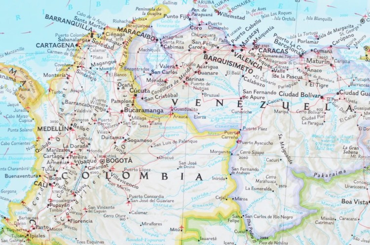 Ameryka Południowa 1:11 069 000. Mapa ścienna polityczna wydawnictwa National Geographic. Fragment 2