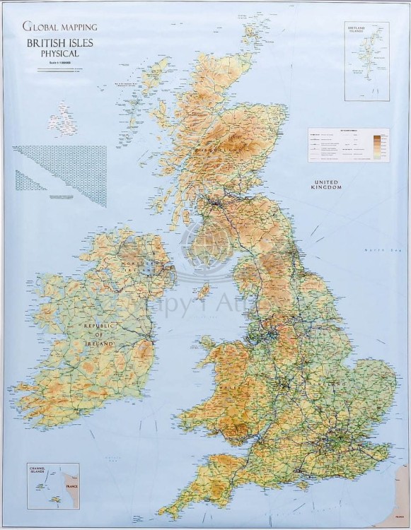 Wyspy Brytyjskie / Wielka Brytania i Irlandia 1:1 000 000. Mapa fizyczno-drogowa. Rama alu SLIM