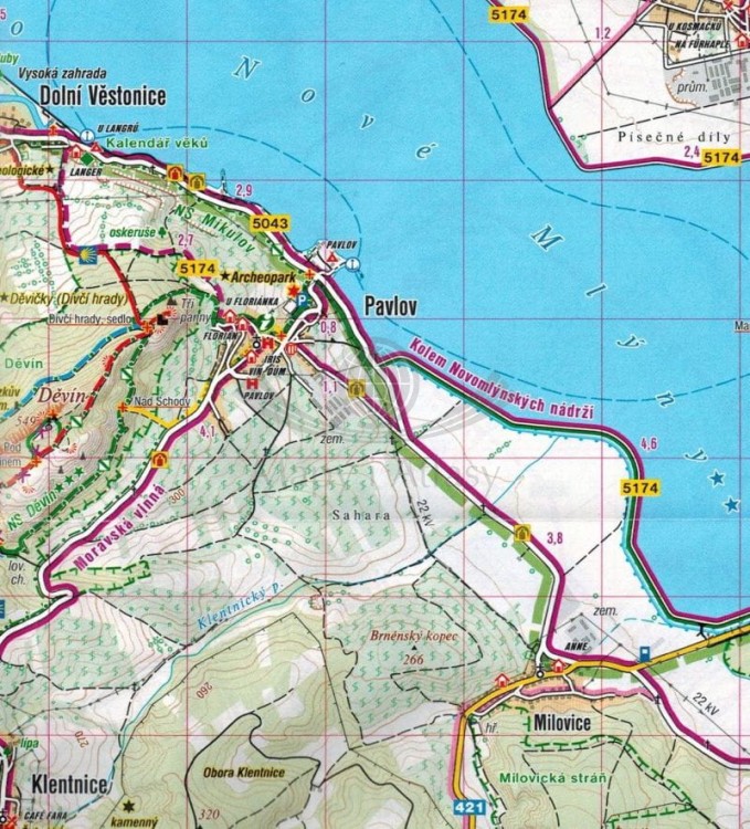 Pogranicze czesko-słowacko-austriackie. Mapa turystyczna, rowerowa 501 wydawnictwa Shocart. Fragment 1