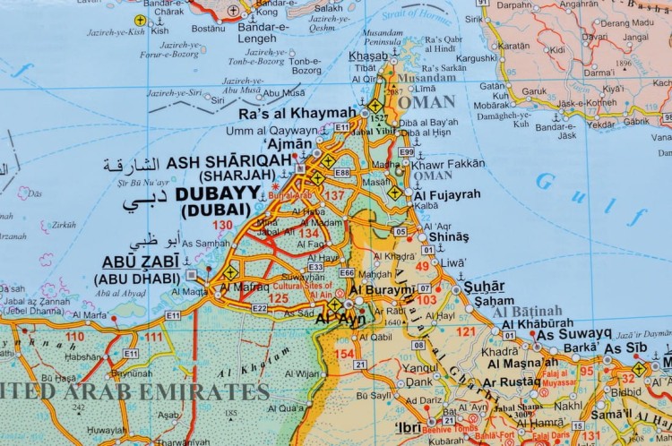 Bliski Wschód 1:4 000 000. Mapa polityczno-drogowa w wersji magnetycznej. Rama alu SLIM. Fragment 3
