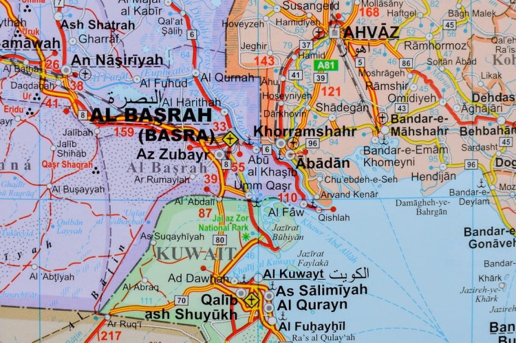 Bliski Wschód 1:4 000 000. Mapa polityczno-drogowa w wersji magnetycznej. Rama alu SLIM. Fragment 4