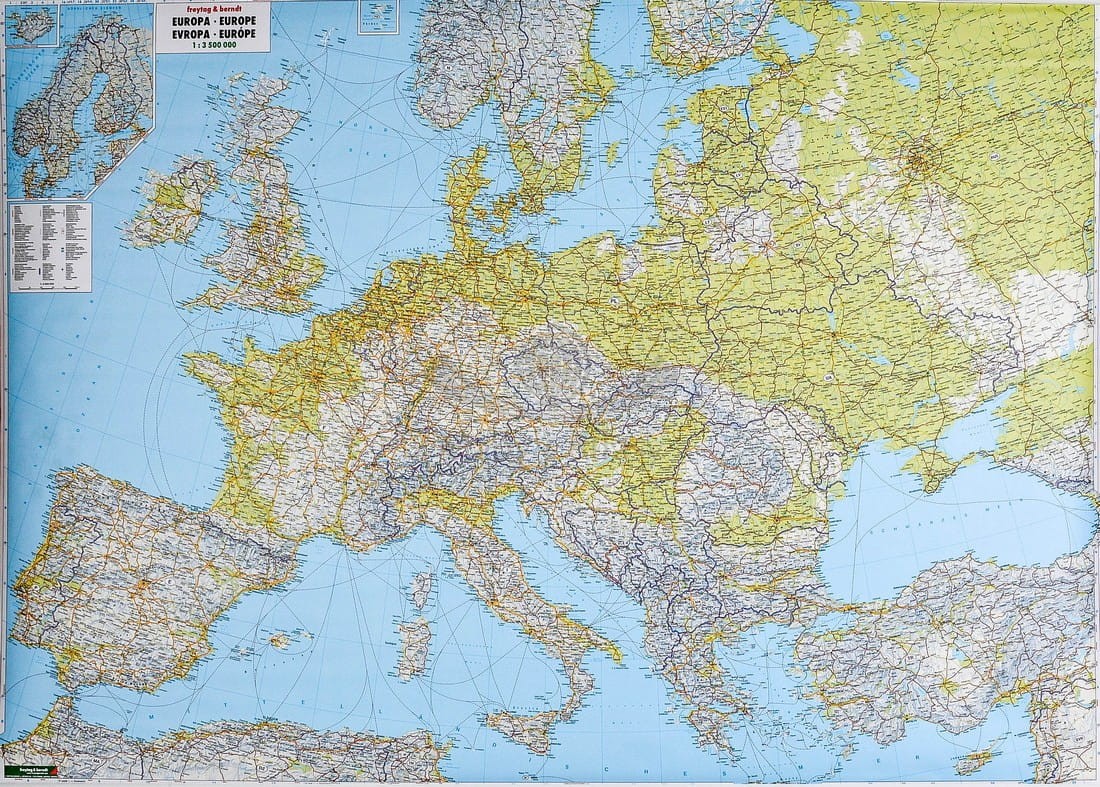 Europa 1:3 500 000. Mapa ścienna fizyczno-drogowa. FB.
