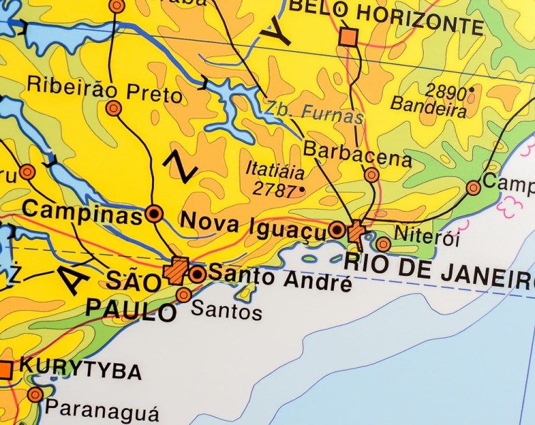 Ameryka Południowa hipsometryczna fragment NE a (7).jpg