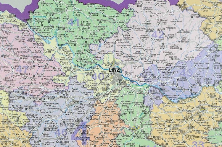 Austria 1:500 000. Mapa ścienna kodowa wydawnictwa Freytag & Berndt. Fragment 2