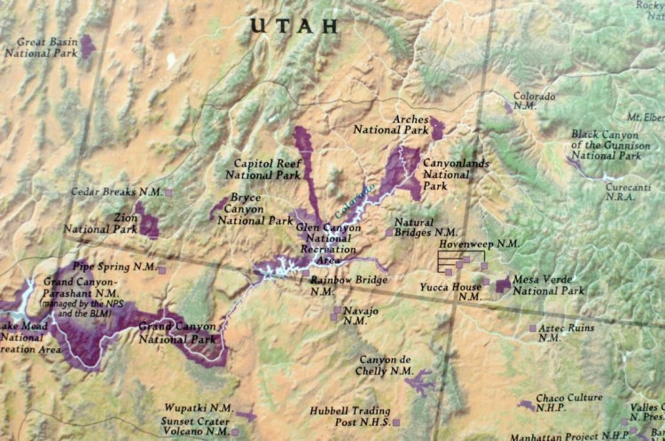 USA 1:5 183 000. Mapa ścienna parków narodowych wydawnictwa National Geographic. Fragment 1