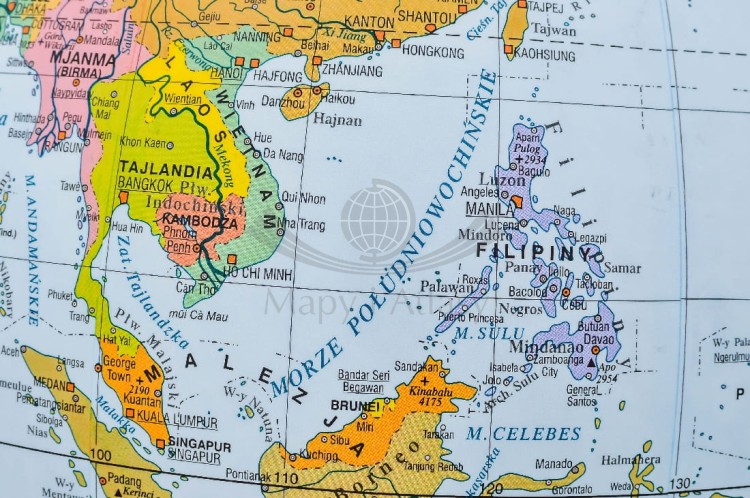 Globus 42 cm fiz-pol drew. podst. Zachem (4).jpg