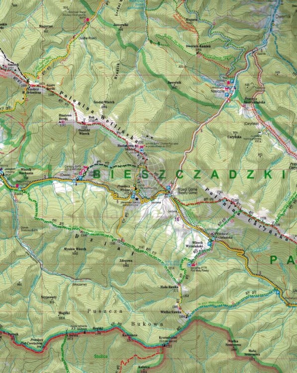 Bieszczady, Beskid Niski, Góry Sanocko-Turczańskie 2 w 1. Przewodnik + mapa wydawnictwa ExpressMap. Mapa 1 - fragment